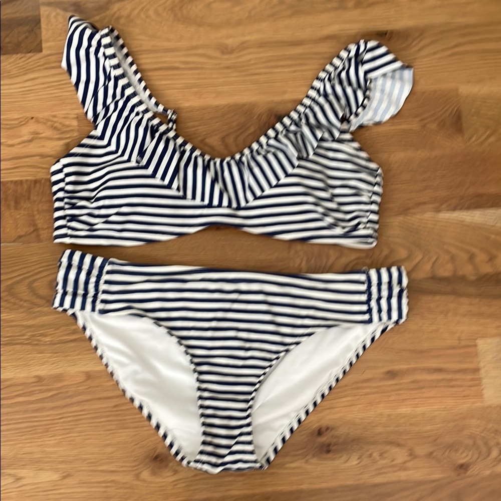 Vineyard Vines Navy and White Striped Bikini